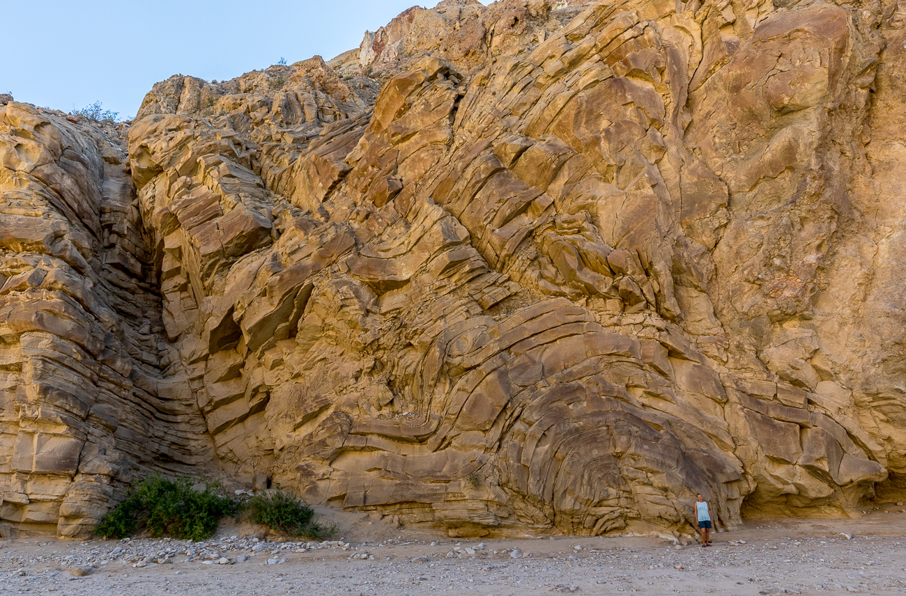 AnzaBorrego; deserts; dry wash; huge cliffs; tiny people; dirt roads; off road; California; San Andreas; Salton Basin